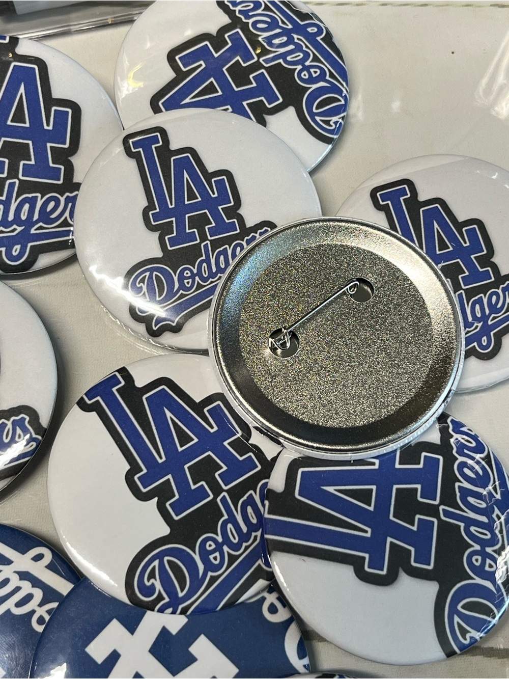 LA Dodgers Button Pin - White & Royal Blue